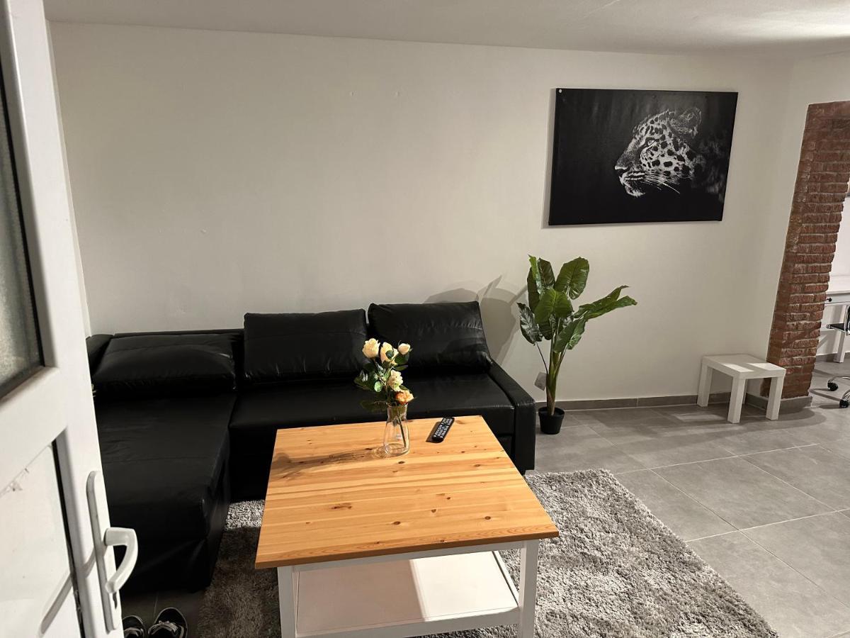 Apartment For Rent 2 Celle Esterno foto